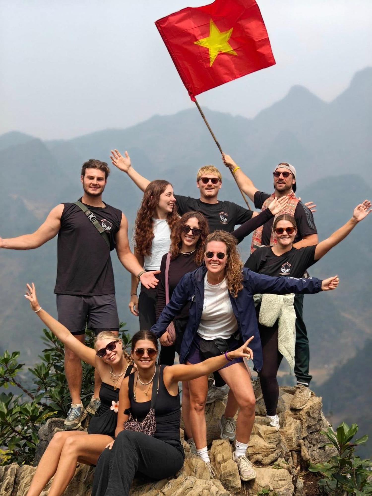 הא גיאנג Felila Hostel & Tours מראה חיצוני תמונה